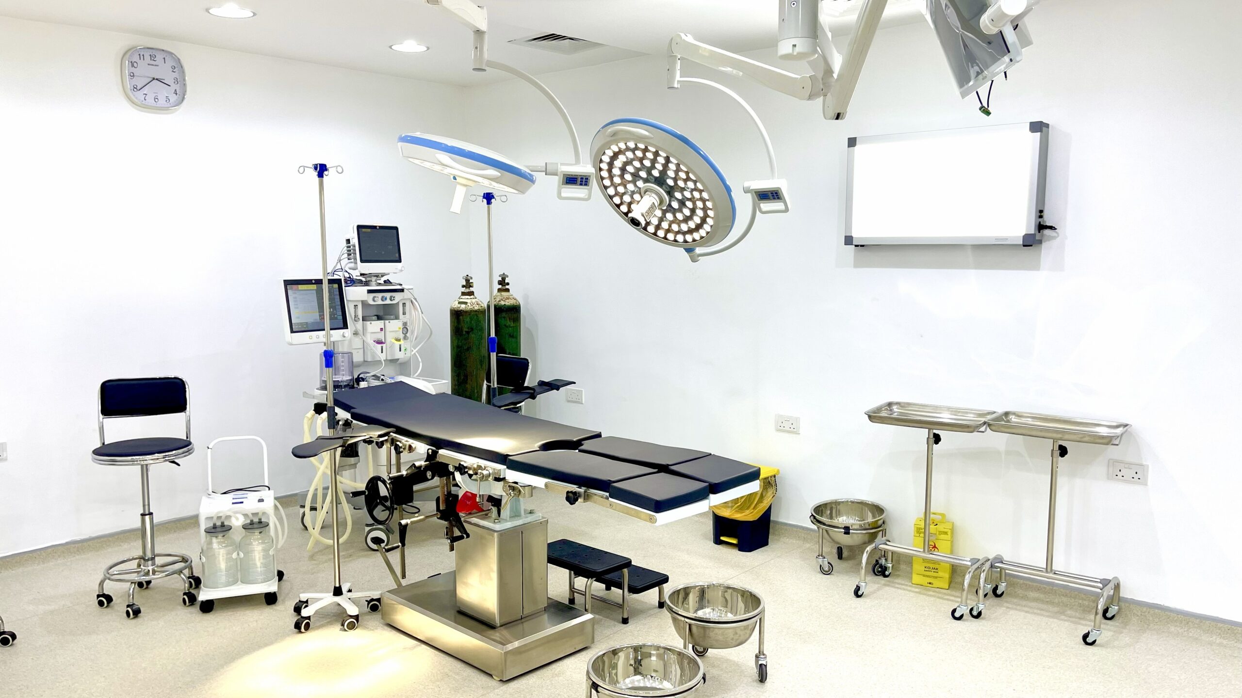 Surgical Suite 01